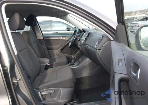 2013 Volkswagen Tiguan S из США, поврежденный, VIN WVGBV3AX3DW604745